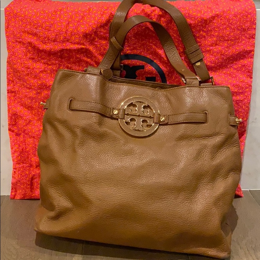 Tory Burch Amanda Tote
